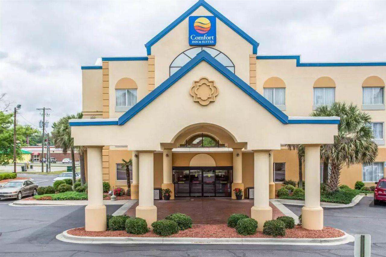 Comfort Inn & Suites Ftjackson Maingate Columbia Bagian luar foto