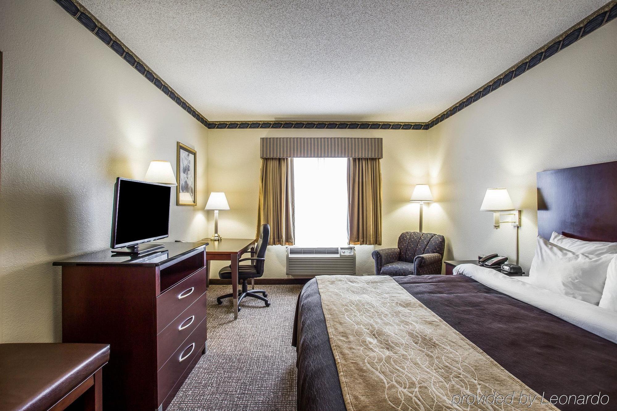 Comfort Inn & Suites Ftjackson Maingate Columbia Bagian luar foto