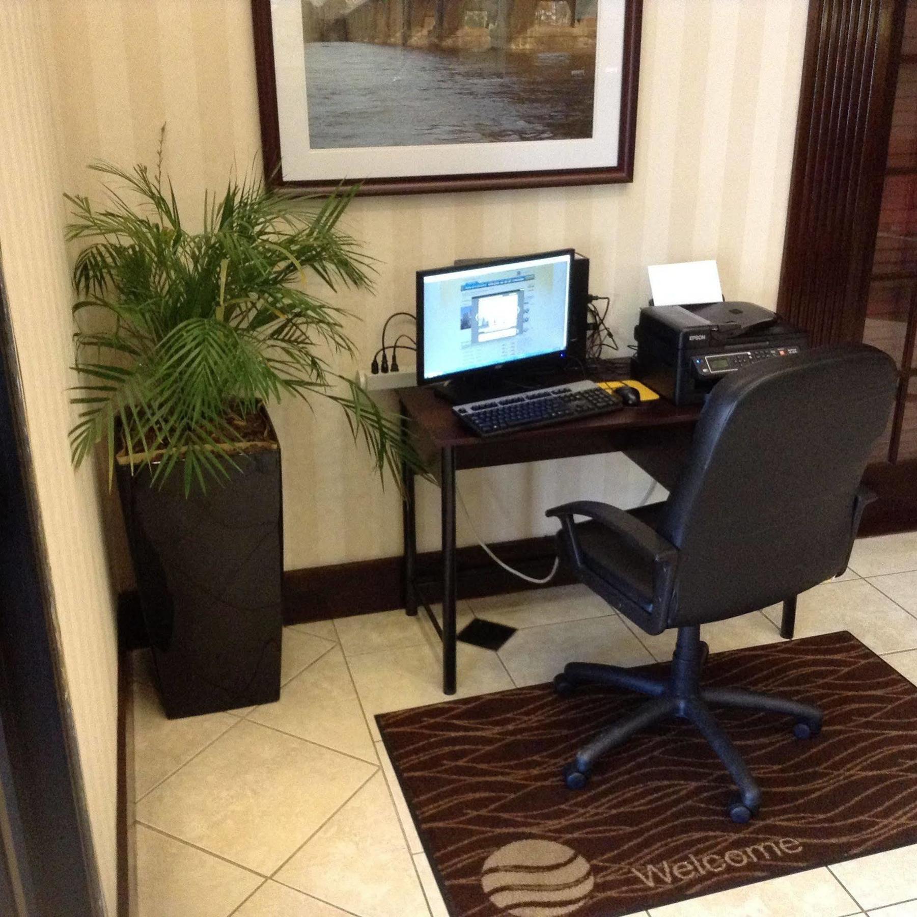 Comfort Inn & Suites Ftjackson Maingate Columbia Bagian luar foto